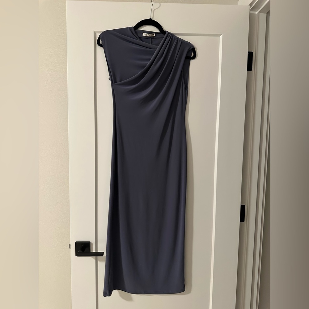Zara Elegant Midi Dress